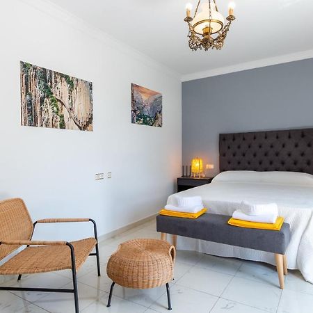 Finca Puerto Ermita - Cerca Malaga 20Km - Pizarra Eksteriør billede